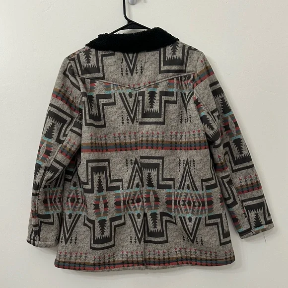 Lucky & Blessed Aztec Sherpa Jacket size Medium - Picture 13 of 16